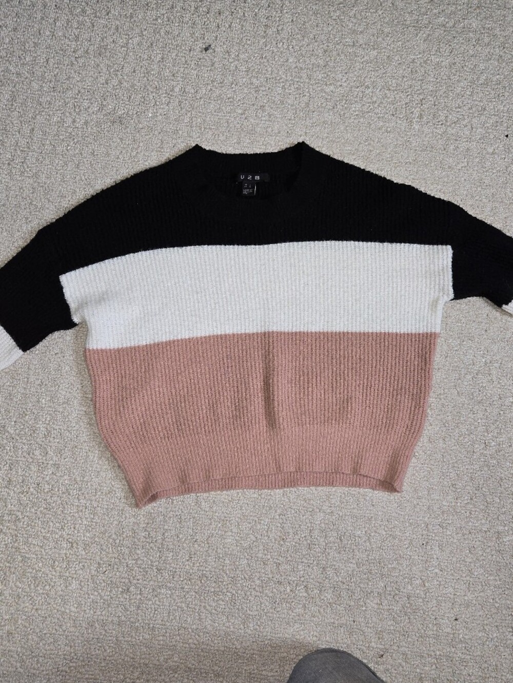 Colorblock Ribbed Knit Sweater - Black, White & Dusty Rose